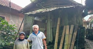 Rumah Tidak Layak Di Huni Janda Renta Warga Kampung Sengkol Di Kabupaten Lebak
