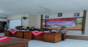 Ikuti Rapat Peningkatan Kapasitas Linmas, Babinsa 01/Jepara: Linmas Diperlukan sebagai Organ Keamanan Desa