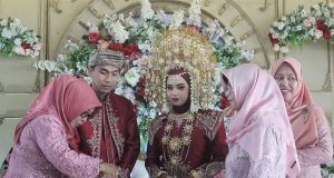 Selamat Menempuh Hidup Baru Bagi Pasangan Qur’ ataini S Kom Dan Muhammad Herwanda S T