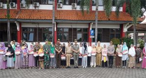 Gelar Upacara Peringati HUT Satlinmas Ke-61 Tahun, Kasdim 0719/Jepara Hadir dan Berikan Santunan