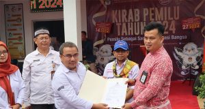 Tim II Kirab Pemilu Sampai di Kabupaten Beltim