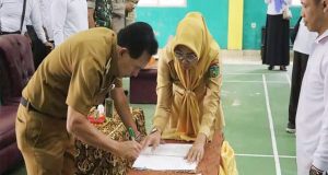 Walikota Prabumulih Ir. H. Ridho Yahya Hadiri Pengukuhan Satgas Bersih, Rapi, Nyaman, Indah (BERANI) di Kel Gunung Ibul