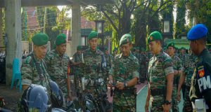 Danrem 073/Makutarama Pimpin Apel Gabungan Gelar Pasukan Jelang Lebaran Idul Fitri 1444/H
