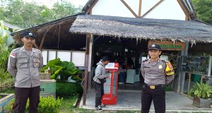 Antisipasi Gangguan Kamtibmas, Personel Polsek Kelam Permai Patroli Tempat Wisata