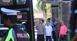 Pj Walikota Singkawang Melepas Kegiatan Balik Mudik Gratis Presisi 2023 Tahap II Kota Singkawang