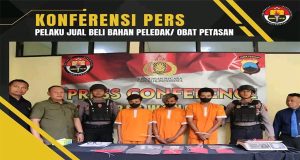 Tim Gegana Polda Jateng Musnahkan Puluhan kilogram Bubuk Petasan di Mapolres Wonosobo