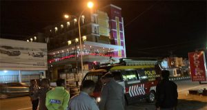 Antisipasi Aksi Balap Liar, UKL Malam Minggu Polres Ketapang Laksanakan Patroli