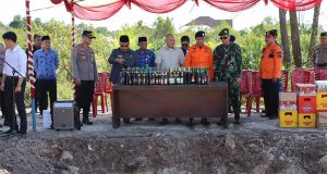 Polres Belitung Timur Musnahkan Barang Bukti Miras Hasil Operasi Pekat Menumbing 2023