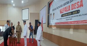 Kades Kurnia Jaya Terpilih Djus’an ,Di Lantik Bupati Belitung Timur