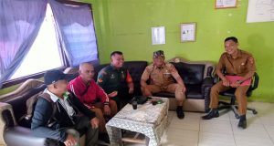 Sertu Jhon Erika Komsos Bersama Aparatur Pekon Way Petani