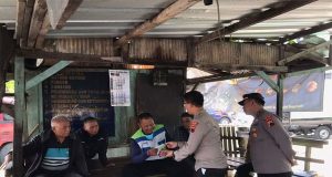 Intens Sambangi Warga dan Bersilaturahmi Ke Beberapa Tokoh, Satgas Binluh Polres Jepara Terus Sosialisasi Tentang Paham Radikalisme