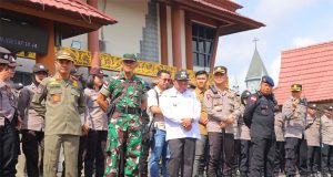 Polres Sintang Kerahkan Ratusan Personel Dalam Pengamanan Aksi Damai Masyarakat