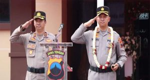AKBP Wahyu Nugroho Setyawan, Resmi Menjabat Kapolres Jepara Baru dan Disambut Tradisi Pedang Pora
