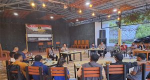 Giat Jumat Curhat, Kapolres Bitung Memperketat Sinergitas Dengan Awak Media