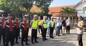 KPU Batang Perpanjang Pelayanan Hingga Malam Hari di Hari Terakhir Pendaftaran Bacaleg