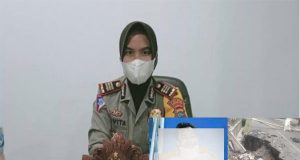 Heboh! Jalan Aspal Yang Hampir Putus Memakan Korban, Ini penjelasan kasat Lantas Polres Bitung