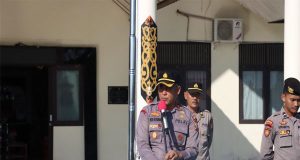 Jam Pimpinan, Wakapolres Sekadau Tegaskan Agar Anggota Jaga Soliditas