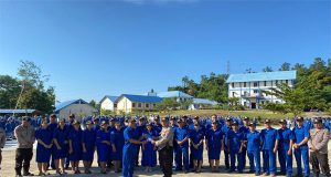 Sat Binmas Polres Sekadau Sosialisasikan Tilang Manual di SMK Keling Kumang