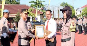 33 Personil Polres Jepara Naik Pangkat dan Terima Penghargaan Dari Kapolres Jepara