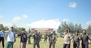 Kades Gedong Mulyo Lasem Rembang Merasa Gembira, Berkat Program TMMD Jalan Wisata Desa Menjadi Mulus