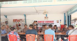 Jum’at Curhat Warga sampaikan Masalah Kamtibmas kepada Polsek Singkawang Barat Polres Singkawang