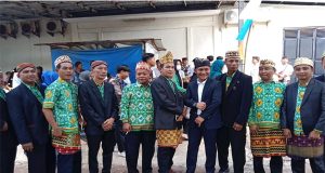 Peratin Se Kecamatan Pesisir Selatan Menghadiri Acara Pentas Kebudayaan Di Pantai Malesti Pekon Marang