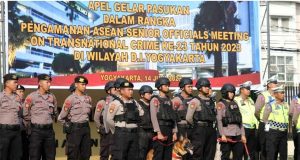 Kapolda DIY Pimpin Apel Dalam Rangka Pengamanan Asean Senior Officials Meeting on Transnational Crime (SOMTC) Ke 23 Tahun
