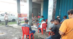 Polsek KPL Serui Terima Keluhan Sopir Taksi Lewat Jumat Curhat