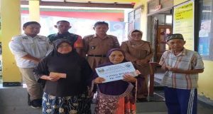 Pemerintah Pekon Ulu Krui Kecamatan Way Krui Bagikan Dana BLT dd Tahun 2023