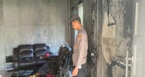 Kakek Penderita Stroke Di Bajuin Hampir Terbakar Bersama Rumah