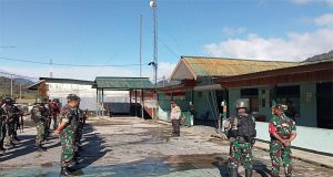 Apel Gabungan TNI Dan POLRI Dalam Rangka Cipta Kondisi Di Wilayah Distrik Mapia Kab Dogiyai