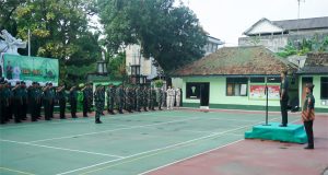 Gelar Upacara Bendera Mingguan, Kasdim 0719/Jepara : Menjadi Agenda Rutin, Menghormati Sang Saka Merah Putih dan Tumbuhkan Jiwa Disiplin Prajurit