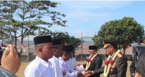 Wajah Ceria 886 WBP dan Anak Binaan Lapas Kelas II B Warungkiara Dapat Remisi di Momen HUT RI Ke- 78