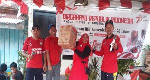 Meriahkan HUT RI ke-78, Warga RT 30 Markoni Pamusian Jalan Santai Dan Senam