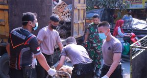 Jumat Curhat Menuai Berkah, Kapolres Klaten Cepat Atasi Permasalahan Sampah di Pasar