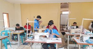 Institut Kemandirian Dompet Dhuafa (IKDD) Dengan PKBM Perintis Jalin Kerjasama Dalam Program Pelatihan Menjahit