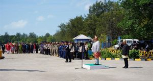 Wakil Bupati Belitung Timur, Pimpin Pelarungan Bunga Rangka HUT Kemerdekaan RI Ke-78