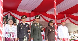 Kapolres Jembrana Memperingati Detik-Detik Proklamasi Kemerdekaan RI ke-78 Tahun 2023 di Stadion Pecangakan