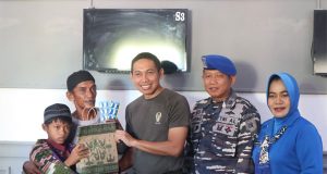 Sambut HUT TNI Ke-78, Kodim 1203/Ketapang bersama Lanal Ketapang Gelar Kegiatan Baksos Kesehatan