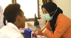 PT GMI Periksa Gigi Dan Mulut Pelajar PLB