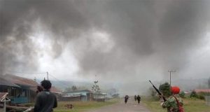 Kelompok Kriminal Bersenjata (KKB ) Berulah sejumlah Kios dibakar