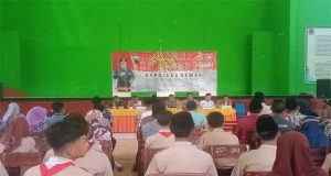 Di Program Jum’at Curhat Polri Beri Pesan Moral Pelajar