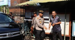 Jum’at Curhat Mempererat Hubungan Antara Kapolres Jembrana dan Masyarakat Desa Baluk