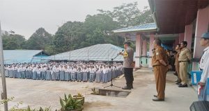 Jadi Irup di SMAN 01 Sekadau Hilir, Bripka Subhan Imbau Jauhi Tindak Bullying