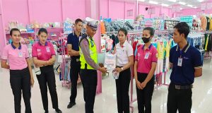 Penling di Giat Rutin Ops Zebra Agung 2023 di Swalayan Clendys