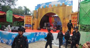 Memberikan Rasa Aman Dalam Beribadah, Brimob Kalbar Sterilisasi Klenteng Thai Shin Ja