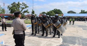 Polres Mappi Tingkatkan Kesiapan Dengan Latihan Pengendalian Massa Jelang Pemilu 2024