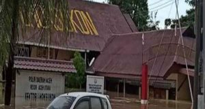 Pemotongan Kayu Ilegal Secara Mambabi Buta di Kecamatan Matang Kuli dan Sekitarnya sudah 7 Kali Banjir Dalam Setahun Ini