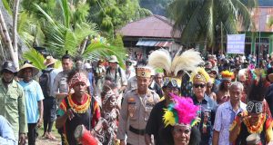 Pengamanan Turis Mancanegara Di Yapen Untuk Berikan Rasa Aman Dan Nyaman Berwisata