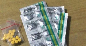 Berkedok konter Celullar Diduga Jual Obat Keras Golongan G, Tramadol, Heximer, Triex Tanpa Resep Dokter